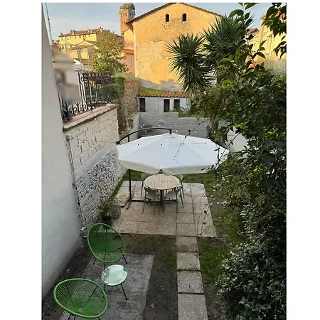 Dimora Costanza Lucca